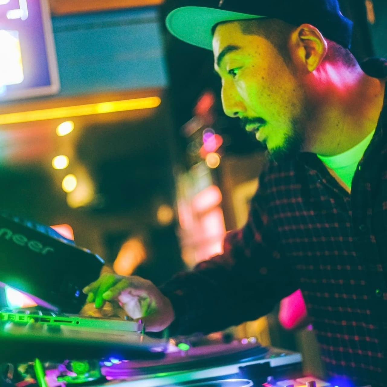 DJ SHOT LUV